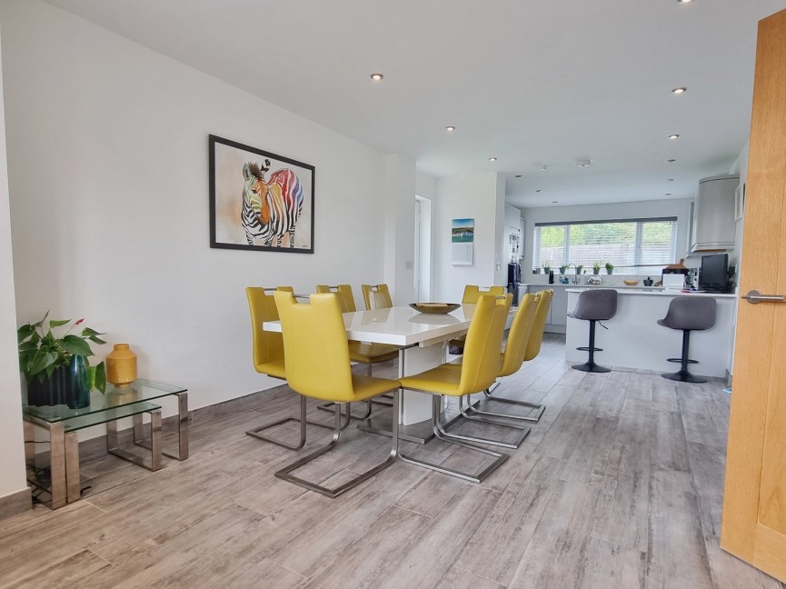 6 bedroom House for Sale Gravenhurst, Bedfordshire