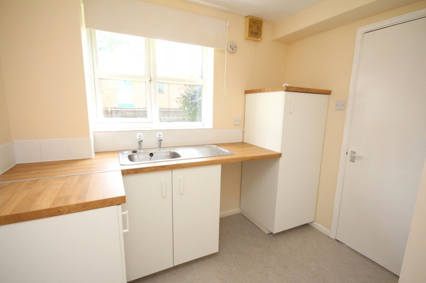 0 bedroom Flat for Letting Marmet Avenue, Letchworth Garden City, Hertfordshire