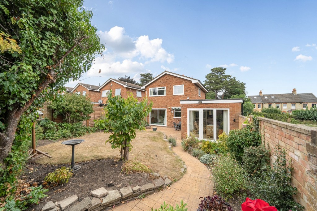 Bluebell Close, Flitwick, Bedfordshire