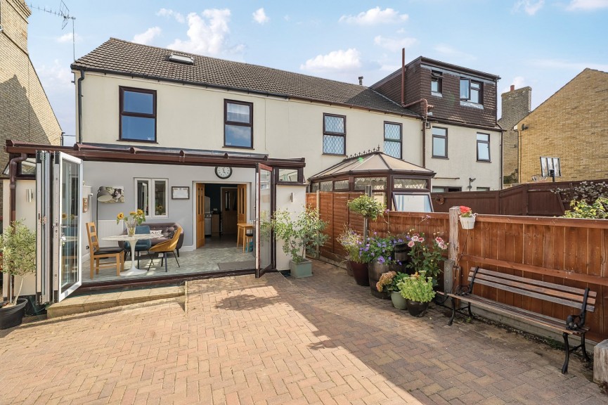 2 bedroom House for Sale The Thinnings, Flitwick, Bedfordshire