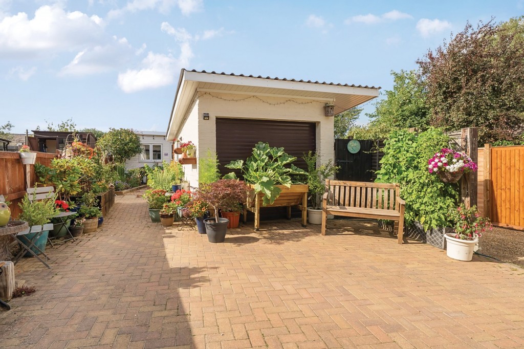 The Thinnings, Flitwick, Bedfordshire