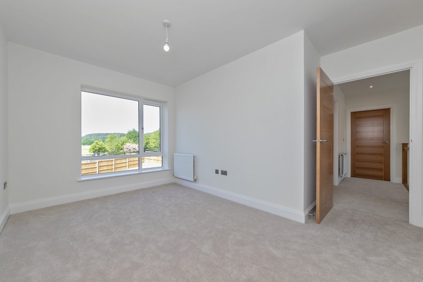 5 bedroom House for Sale Maulden
