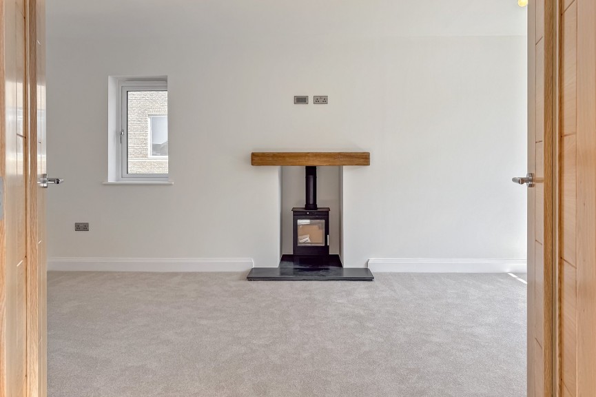 5 bedroom House for Sale Maulden