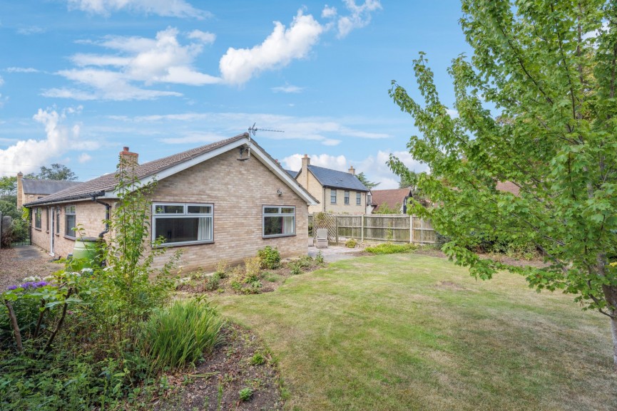 3 bedroom Bungalow for Sale Clifton, Shefford, Bedfordshire