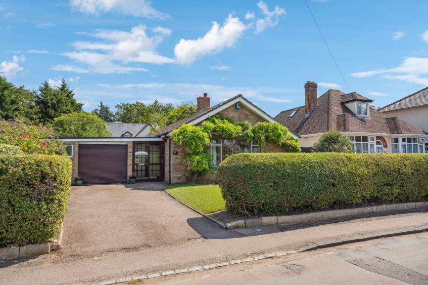 3 bedroom Bungalow for Sale Clifton, Shefford, Bedfordshire
