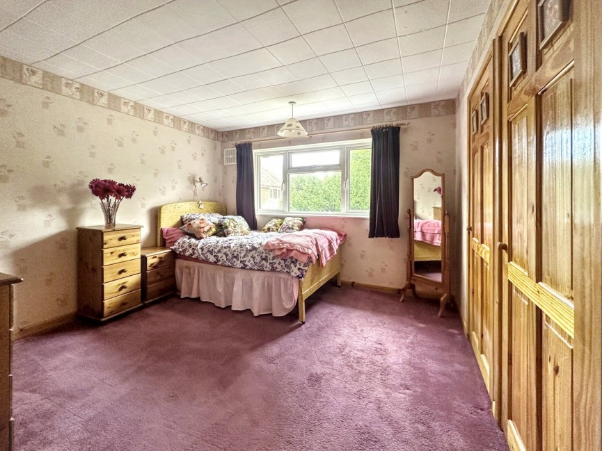3 bedroom House for Sale Weston Way, Baldock, Hertfordshire