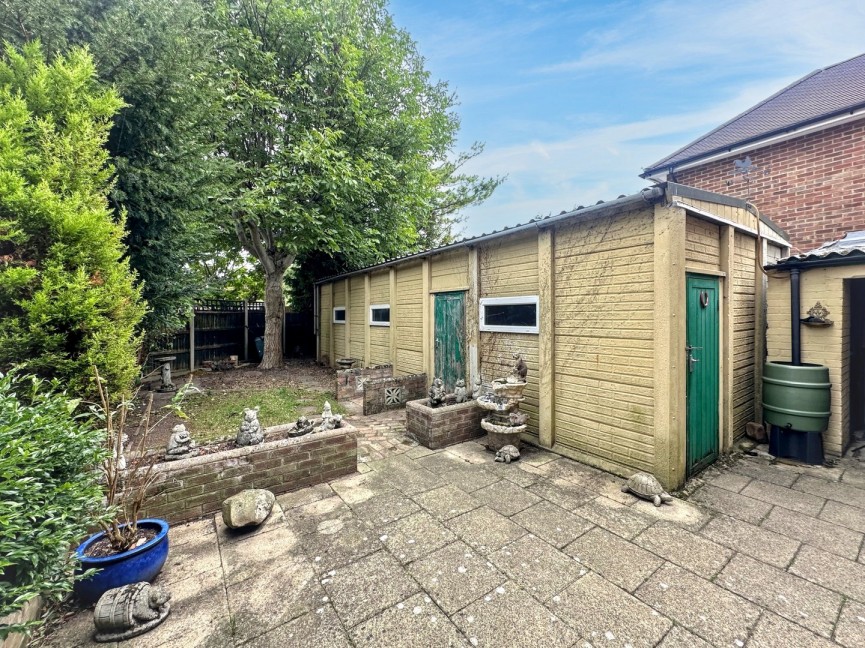 3 bedroom House for Sale Weston Way, Baldock, Hertfordshire
