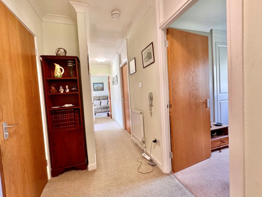 2 bedroom Flat for Sale Riddell Gardens, Baldock, Hertfordshire