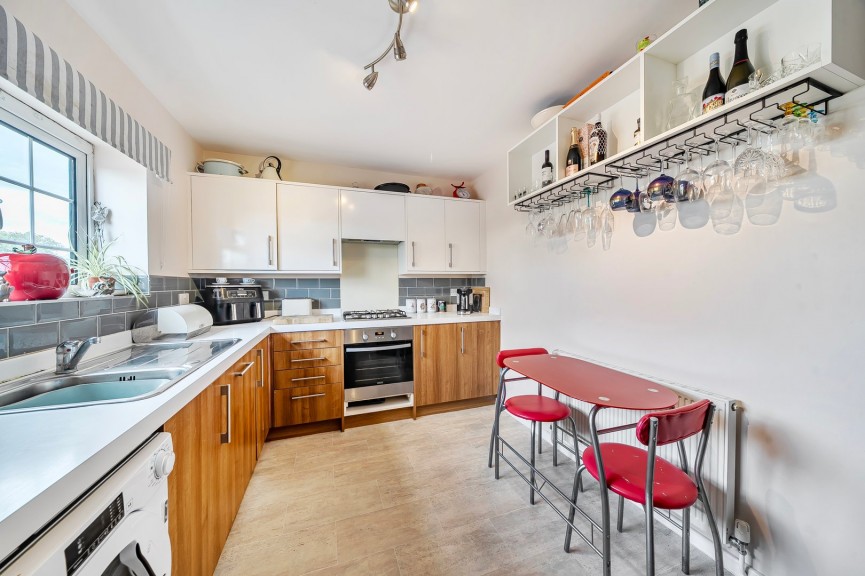 3 bedroom House for Sale Derwent Road, Henlow, Bedfordshire