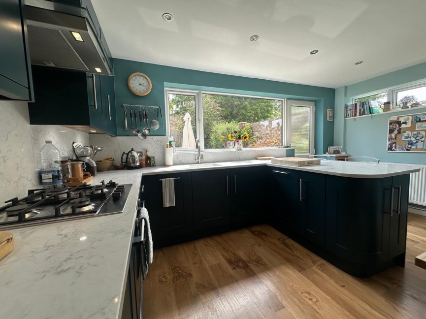 3 bedroom House for Sale Garden Lane, Royston, Hertfordshire