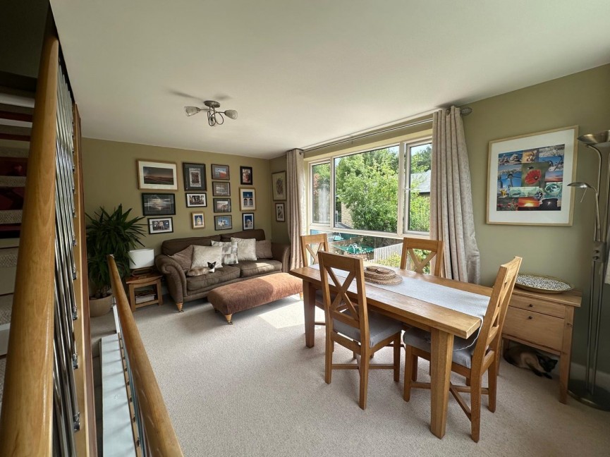 3 bedroom House for Sale Garden Lane, Royston, Hertfordshire