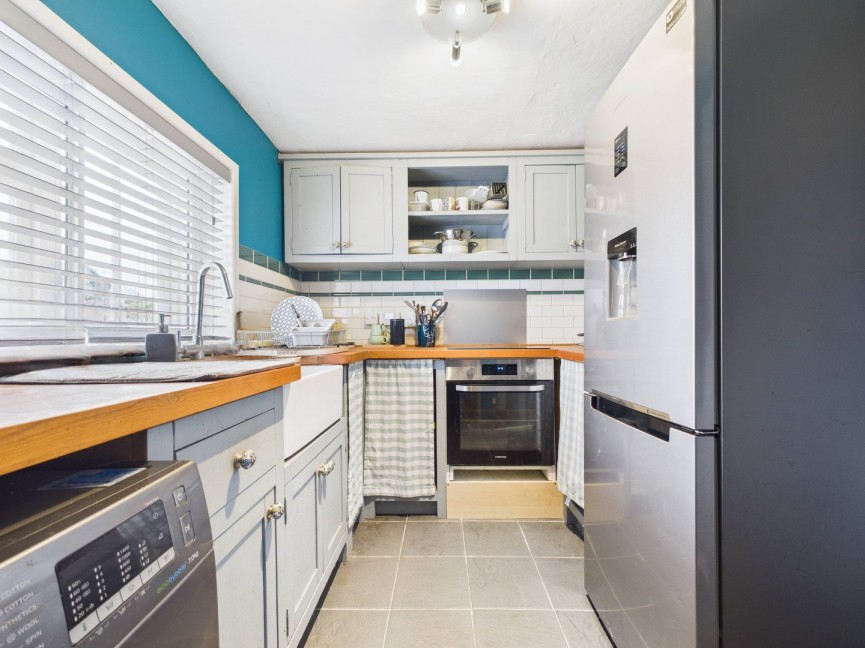 2 bedroom House for Sale Royston Road, Litlington Royston, Hertfordshire