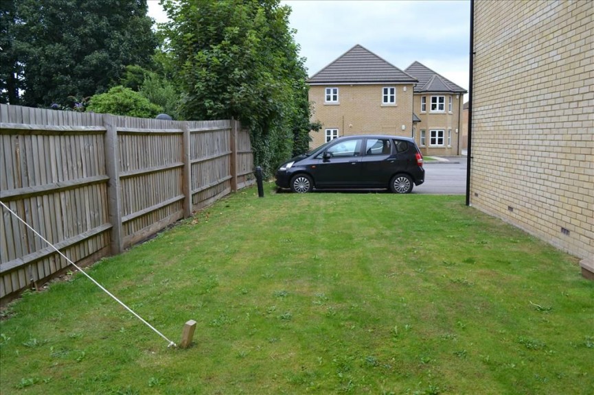 2 bedroom Flat for Letting London Road, Biggleswade, Bedfordshire