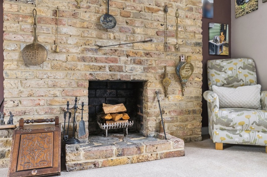 2 bedroom House for Sale High Street, Arlesey, Bedfordshire