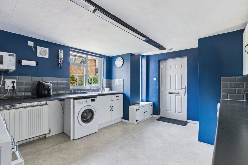2 bedroom House for Sale High Street, Arlesey, Bedfordshire