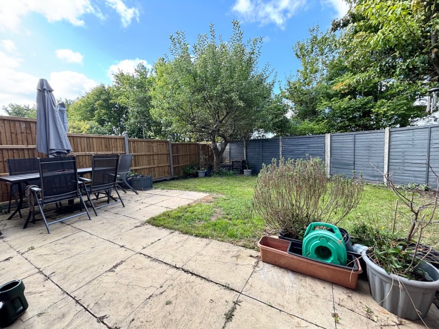 3 bedroom House for Letting Mercia Road, BALDOCK, Hertfordshire