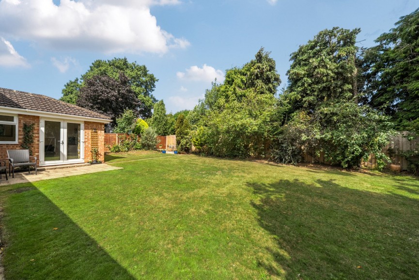 3 bedroom House for Sale Cheney Close, Toddington, Bedfordshire