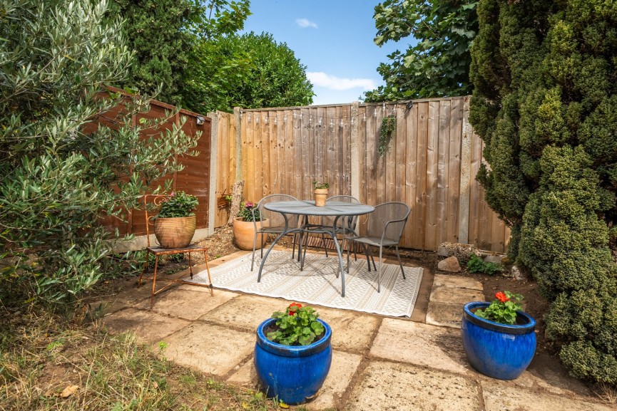 3 bedroom House for Sale Cheney Close, Toddington, Bedfordshire