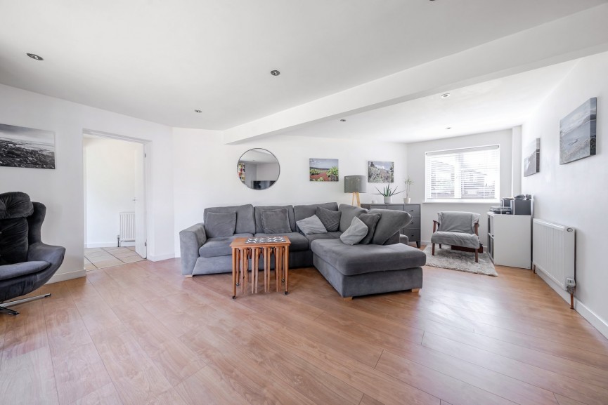 3 bedroom House for Sale Cheney Close, Toddington, Bedfordshire