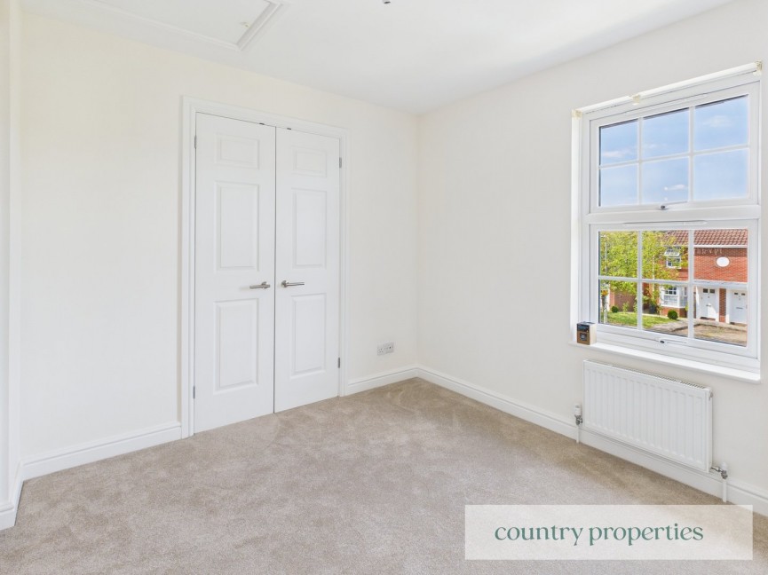 2 bedroom House for Letting Longcroft Gardens, Welwyn Garden City, Hertfordshire