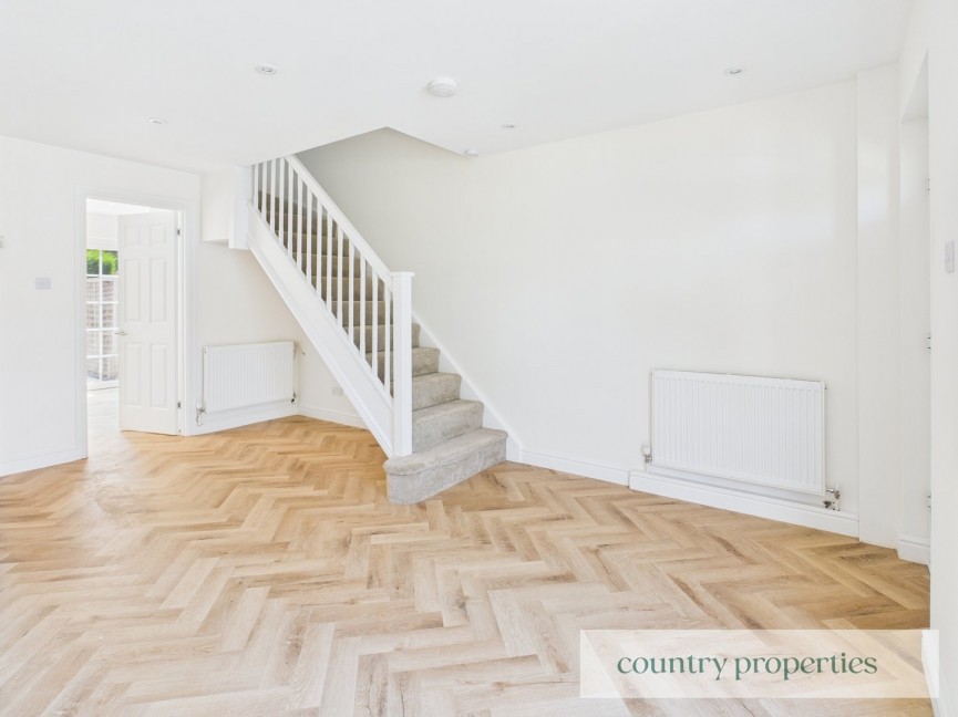 2 bedroom House for Letting Longcroft Gardens, Welwyn Garden City, Hertfordshire