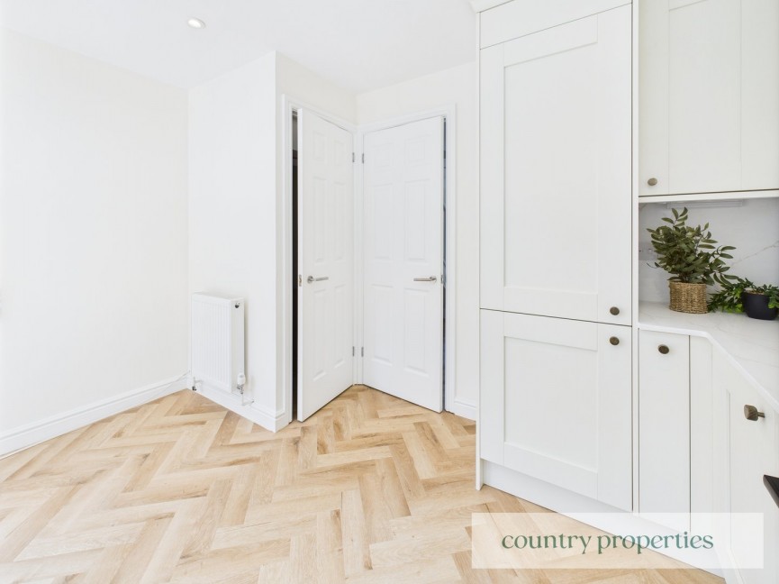 2 bedroom House for Letting Longcroft Gardens, Welwyn Garden City, Hertfordshire