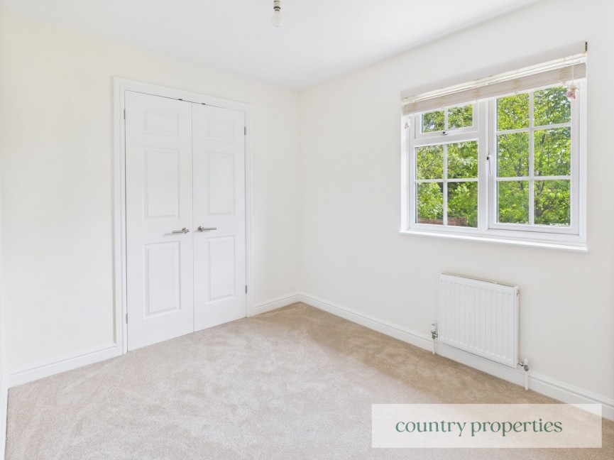 2 bedroom House for Letting Longcroft Gardens, Welwyn Garden City, Hertfordshire