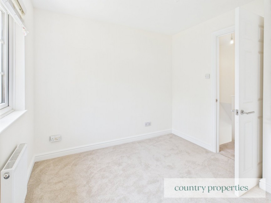 2 bedroom House for Letting Longcroft Gardens, Welwyn Garden City, Hertfordshire