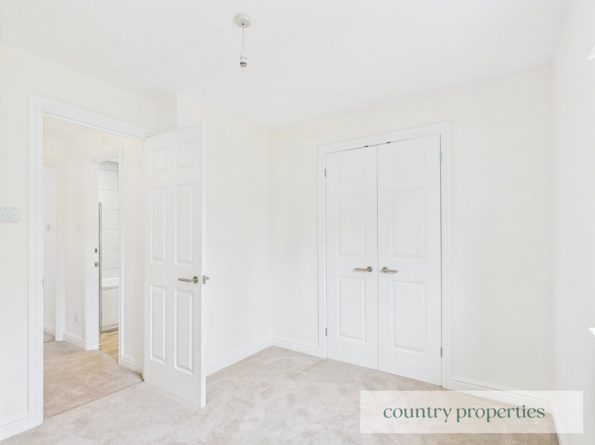 2 bedroom House for Letting Longcroft Gardens, Welwyn Garden City, Hertfordshire