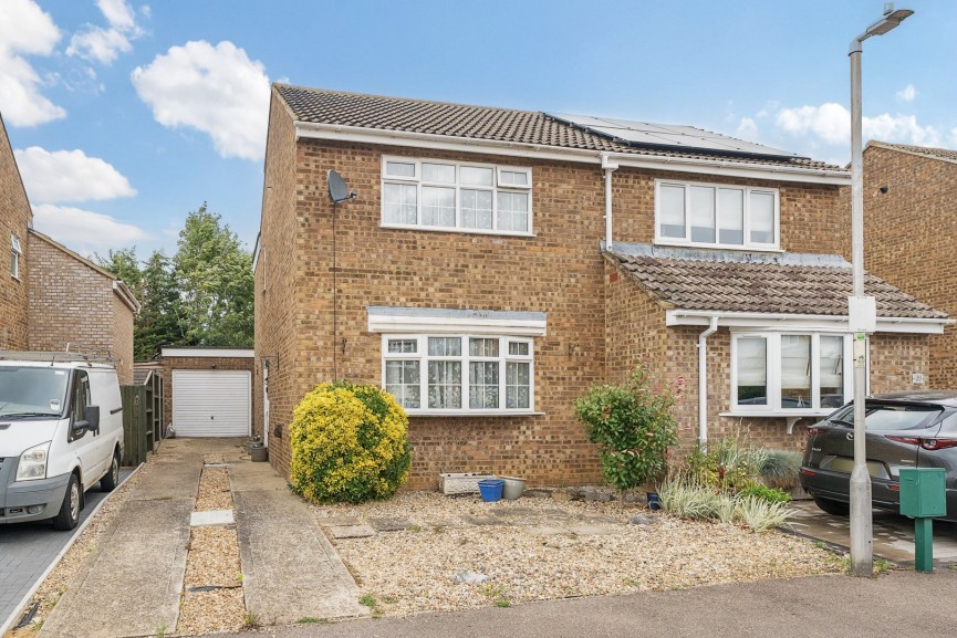 3 bedroom House for Sale Manor Close, Langford, Bedfordshire