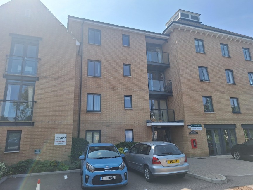 1 bedroom Flat for Sale Shortmead Street, Biggleswade, Bedfordshire