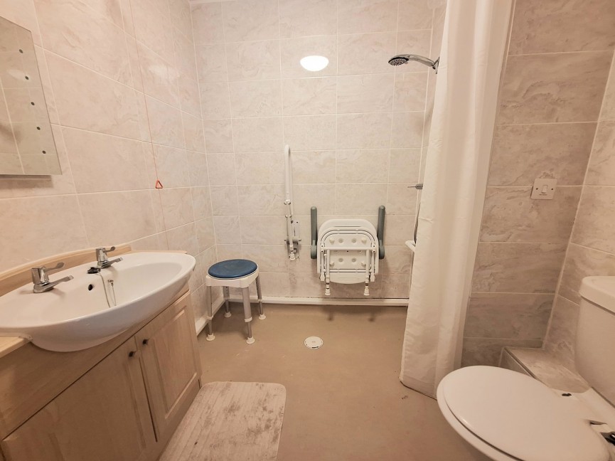 1 bedroom Flat for Sale Shortmead Street, Biggleswade, Bedfordshire