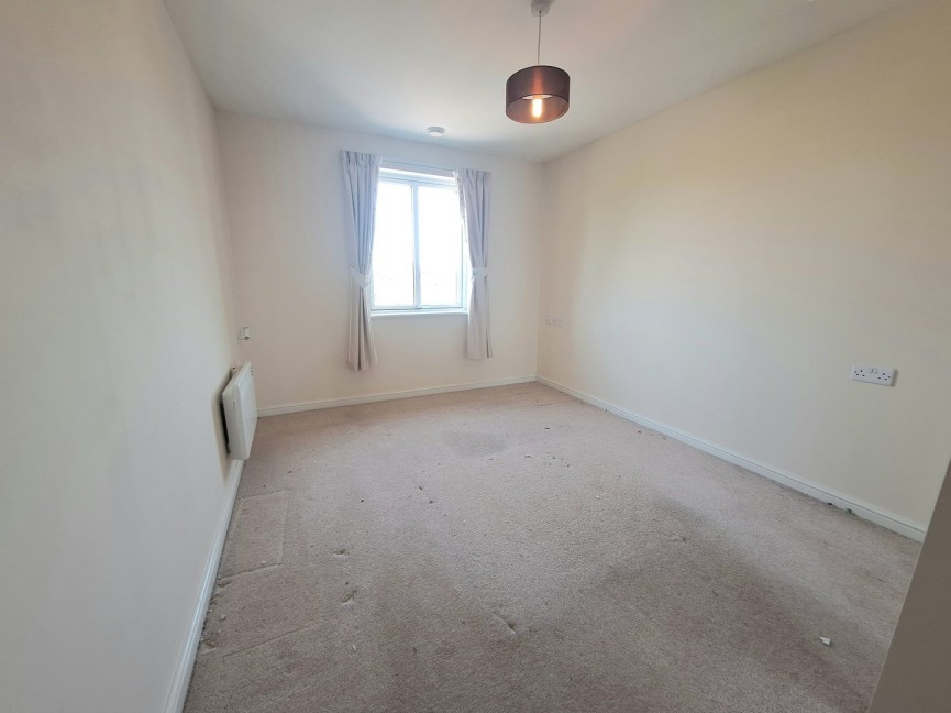 1 bedroom Flat for Sale Shortmead Street, Biggleswade, Bedfordshire
