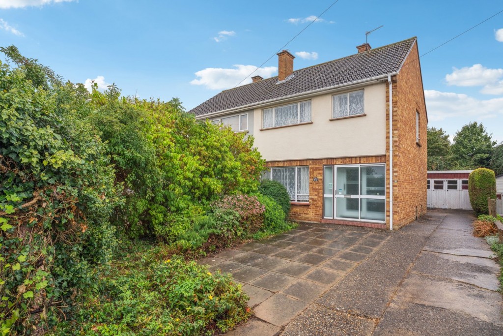 Wellingham Avenue, Hitchin, Hertfordshire