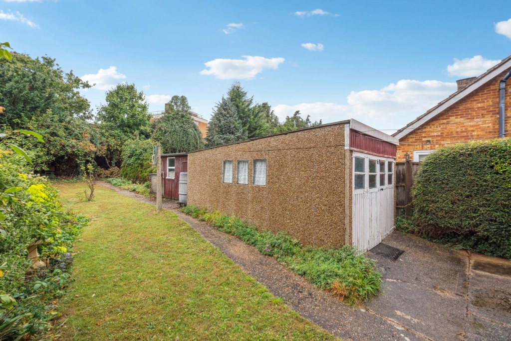 Wellingham Avenue, Hitchin, Hertfordshire