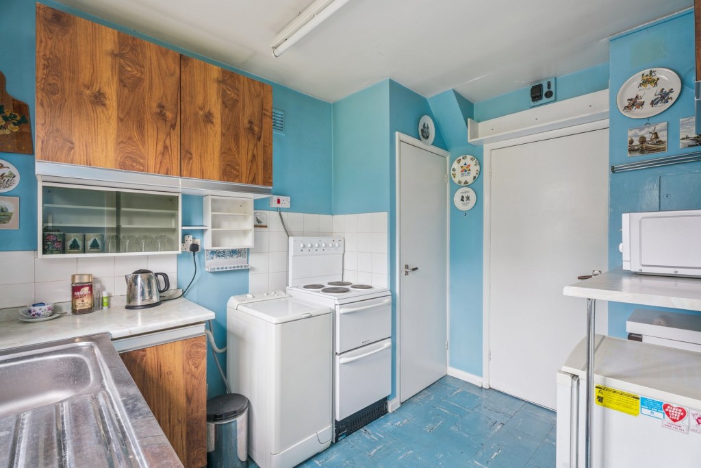 Wellingham Avenue, Hitchin, Hertfordshire