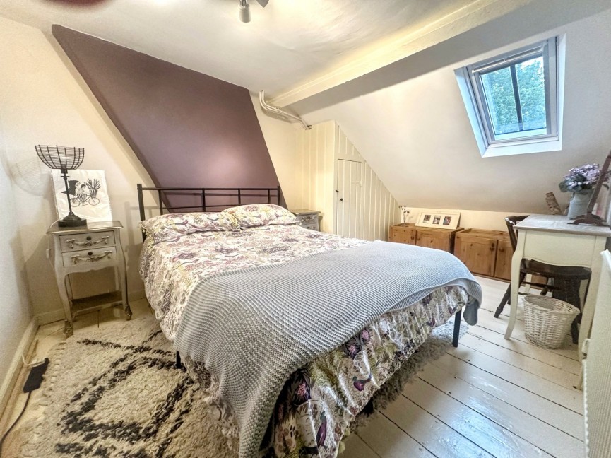 4 bedroom House for Sale Old North Road, Royston, Hertfordshire