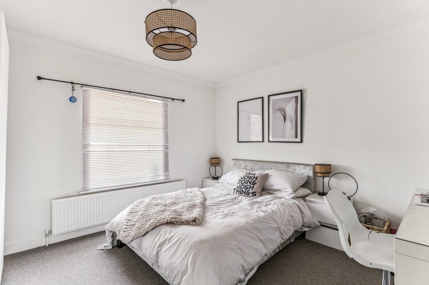 4 bedroom House for Sale Lower Stondon, Henlow, Bedfordshire
