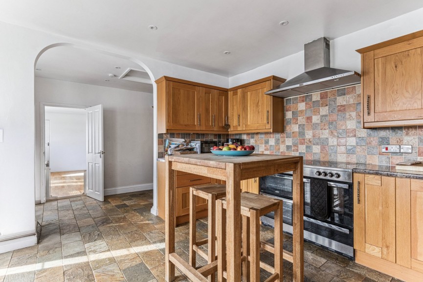 4 bedroom House for Sale Lower Stondon, Henlow, Bedfordshire