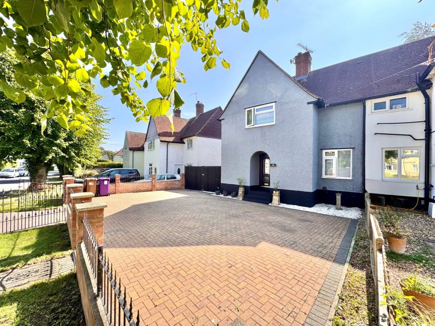 3 bedroom House for Sale Nightingale Way, Baldock, Hertfordshire