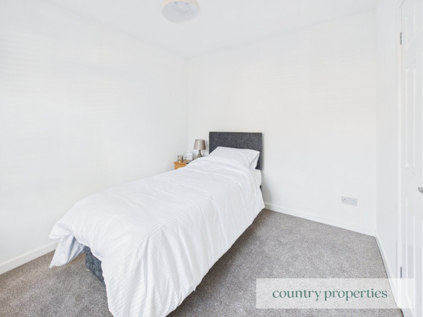 3 bedroom House for Sale Thistle Grove, Welwyn Garden City, Hertfordshire