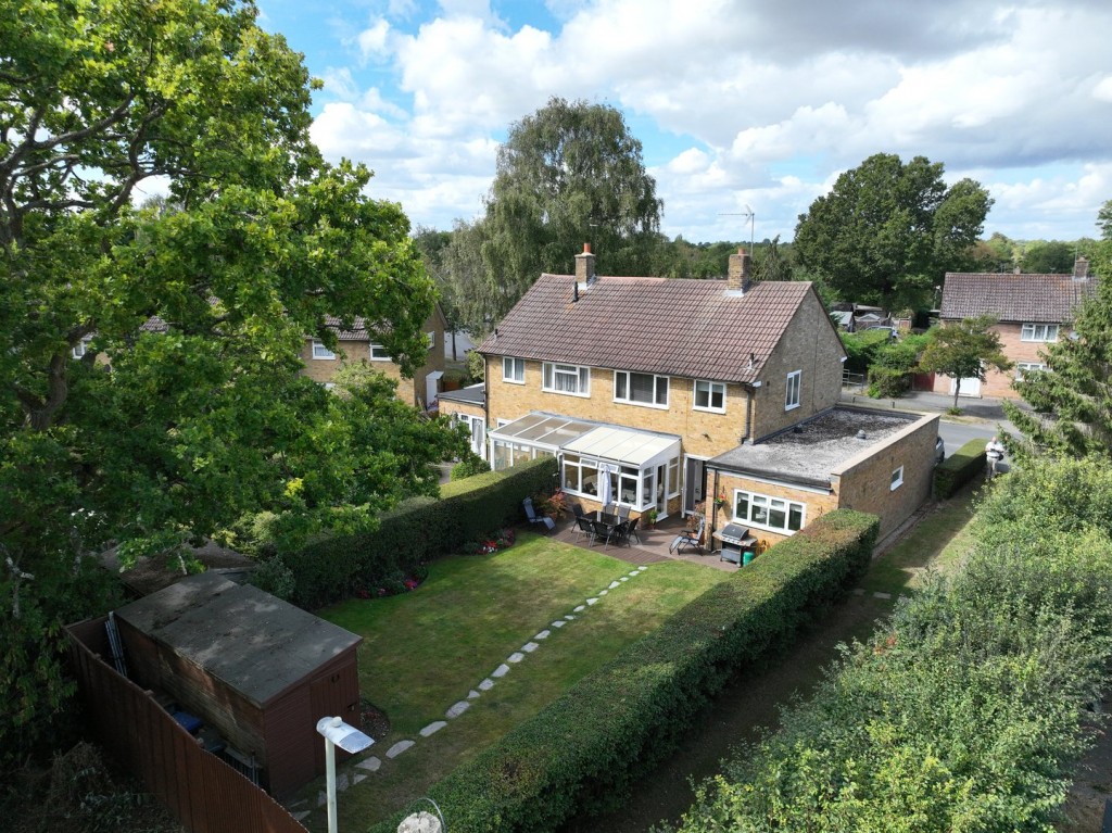 Thistle Grove, Welwyn Garden City, Hertfordshire