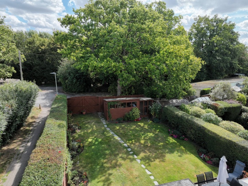 3 bedroom House for Sale Thistle Grove, Welwyn Garden City, Hertfordshire