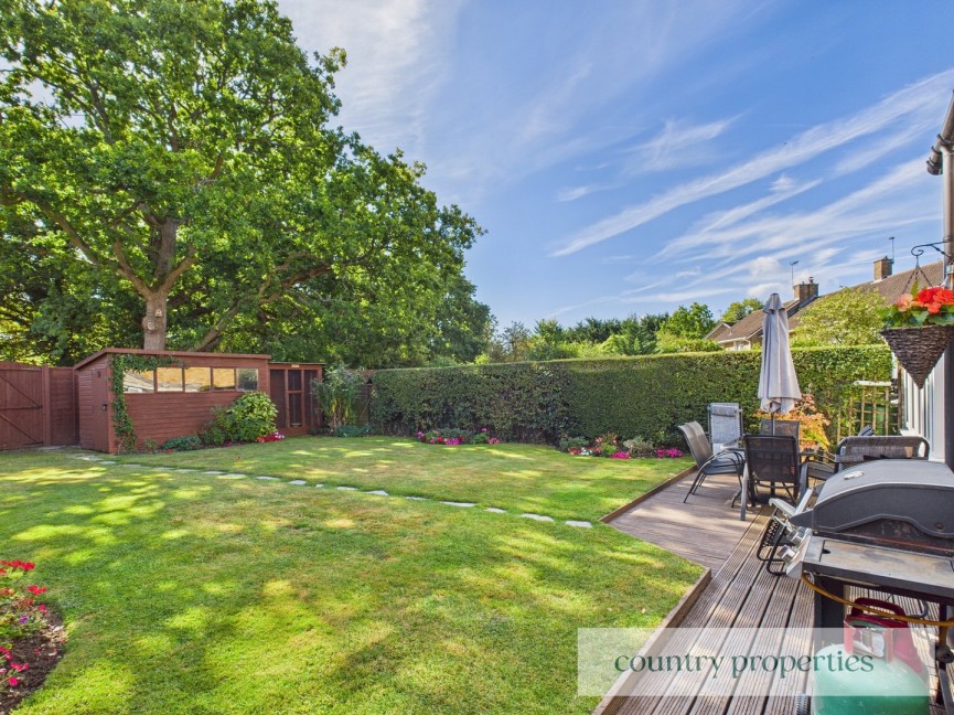 3 bedroom House for Sale Thistle Grove, Welwyn Garden City, Hertfordshire