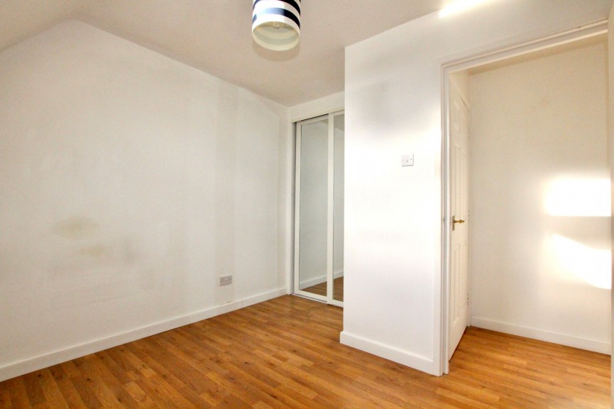 1 bedroom Flat for Letting High Street, Baldock, Hertfordshire