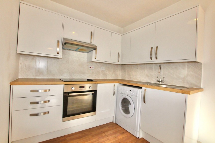 1 bedroom Flat for Letting High Street, Baldock, Hertfordshire