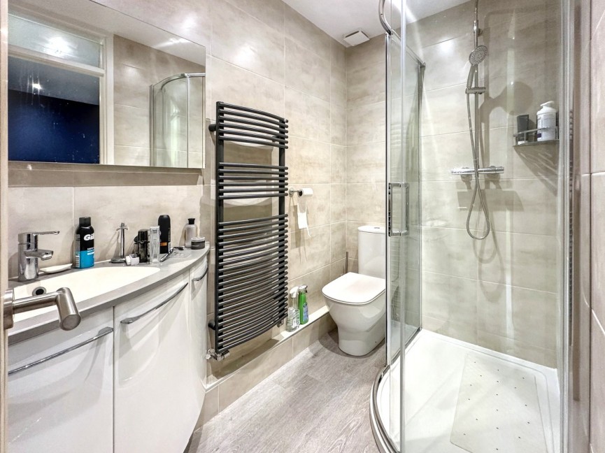 2 bedroom House for Sale Barley Rise, Baldock, Hertfordshire