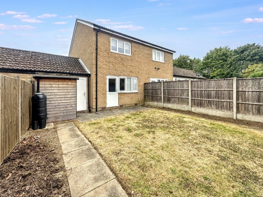 2 bedroom House for Sale Barley Rise, Baldock, Hertfordshire
