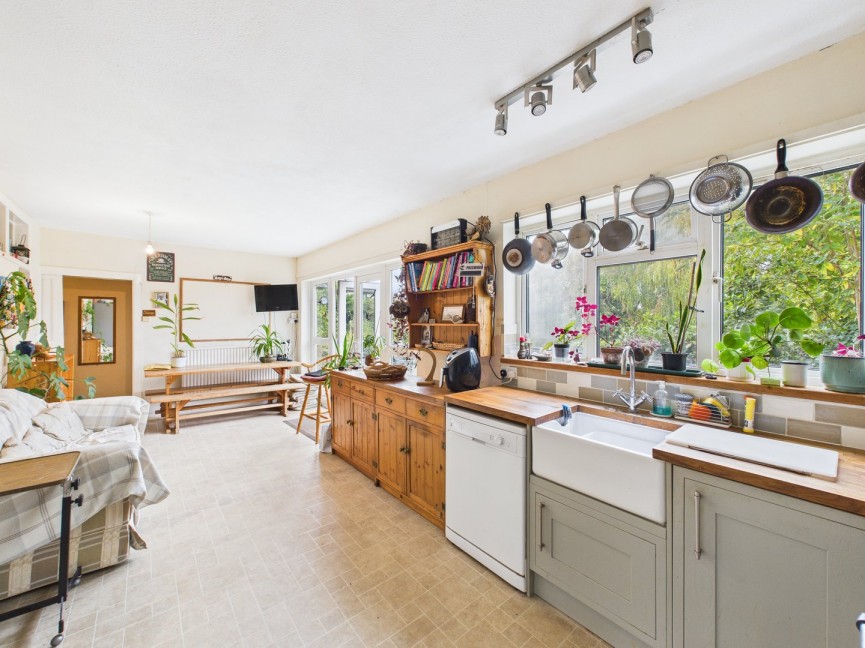 3 bedroom Bungalow for Sale Guilden Morden, Royston, Cambridgeshire