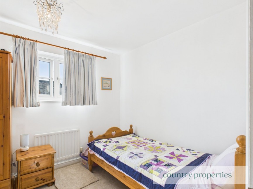 3 bedroom House for Sale Welwyn Hall Gardens, Welwyn, Hertfordshire